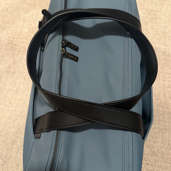 Away Weekender Bag - Picture 2 of 5